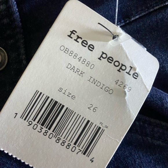 NWT Free People Maddox Denim Super Flare Bell Botto - Picture 8 of 9